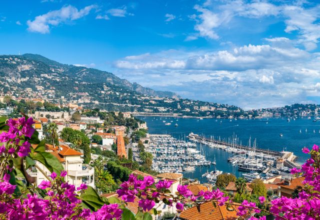 Ride-hailing car on a coastal road on the French Riviera