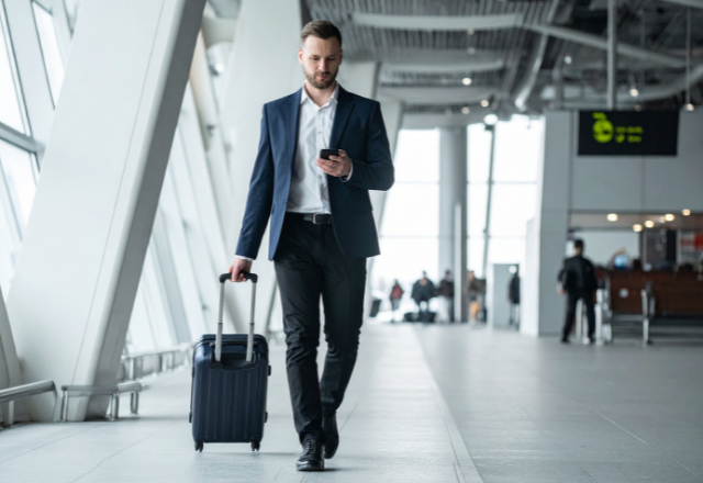 How Can I Get from Nice Airport to Monaco? A Complete 2025 Transfer Guide