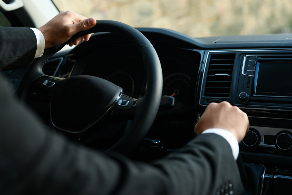 chauffeur nice luxotica