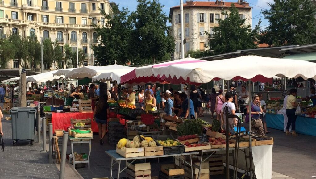 Marché de la Libération