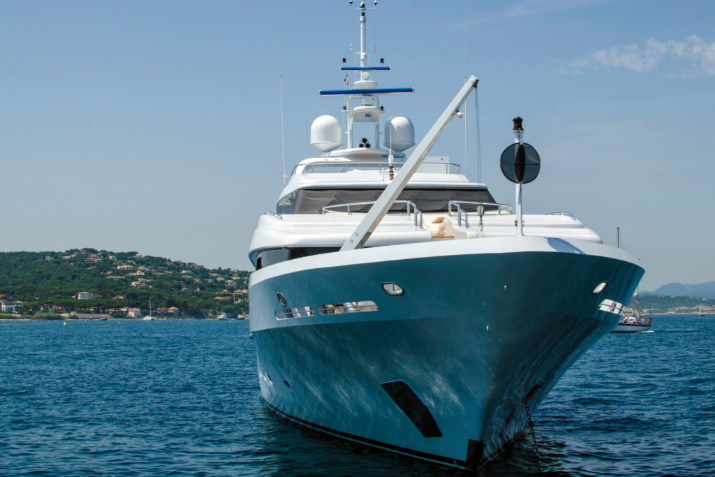 Concierge yacht