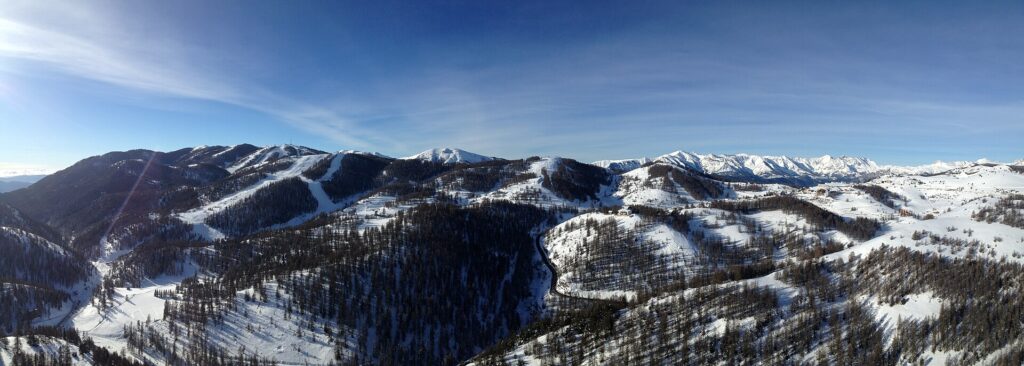 Les pistes de Valberg, station de ski familiale des Alpes-Maritimes