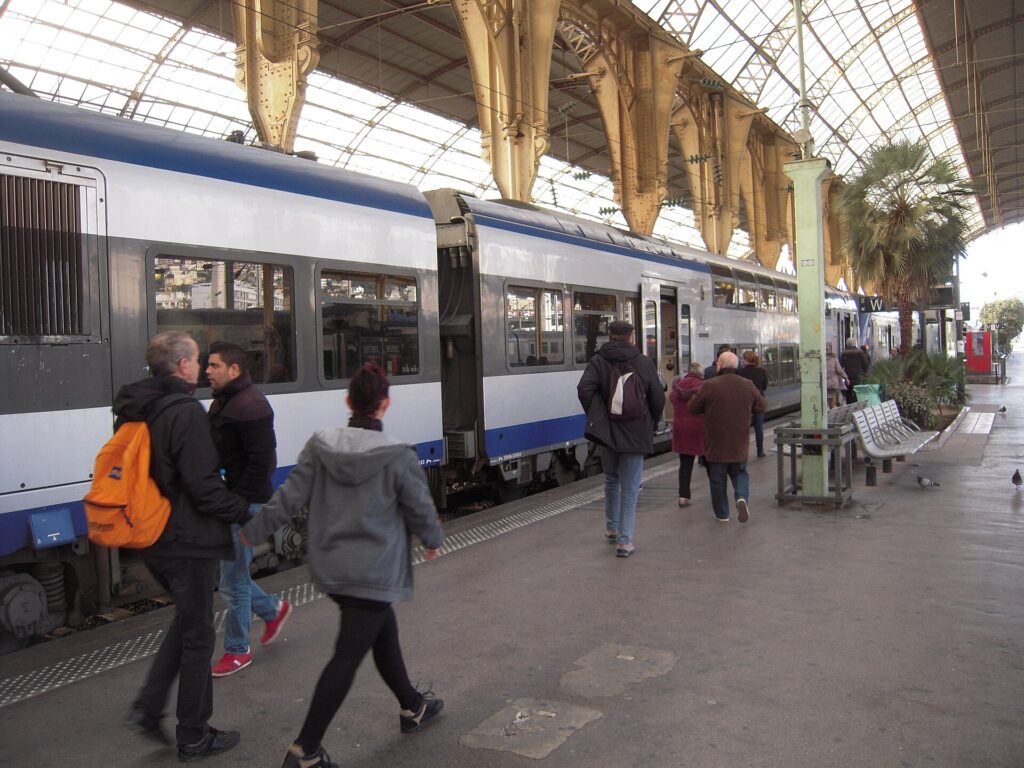 Nice to Monaco: Train, Bus, Car or Taxi (2026 Guide)
